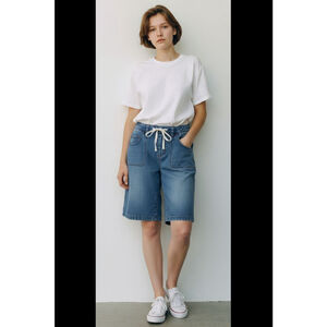 Merona Women's Short SIZE 4